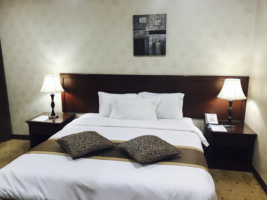 Romance Hotell Riyadh Eksteriør bilde